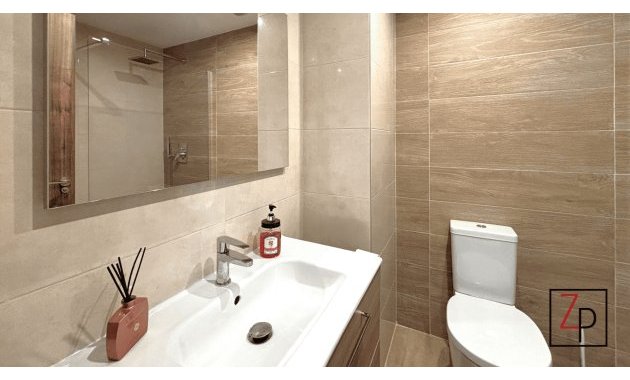 Resale - Apartment  -
Orihuela Costa - Villamartín