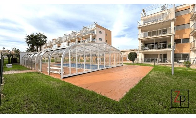 Resale - Apartment  -
Orihuela Costa - Villamartín