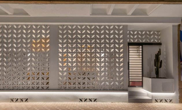 New Build - Ground floor apartment -
Torrevieja - Playa Los Naufragos