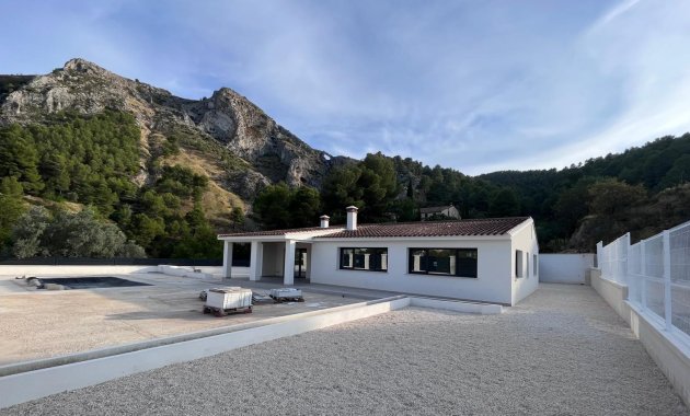 Obra nueva - Villa -
Penaguila - El Olivar