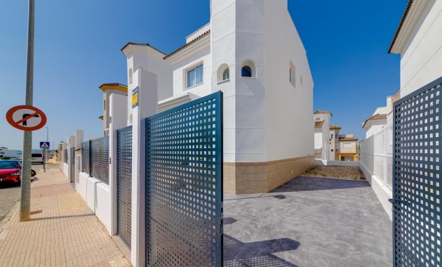 New Build - Semidetached -
San Fulgencio - El Oasis