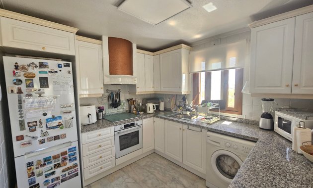 Resale - Apartment  -
Villamartín - PAU 8