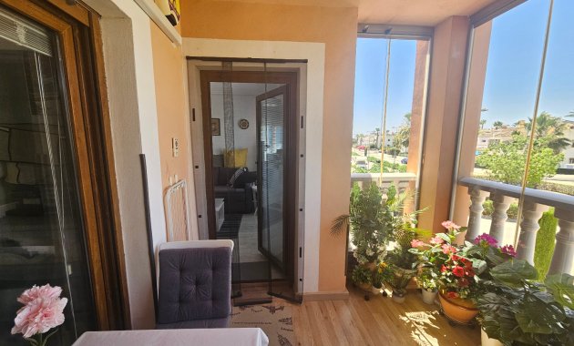 Resale - Apartment  -
Villamartín - PAU 8
