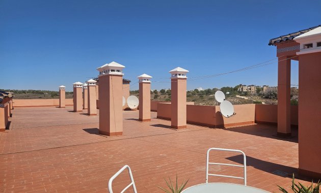 Resale - Apartment  -
Villamartín - PAU 8