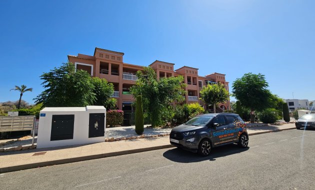 Resale - Apartment  -
Villamartín - PAU 8