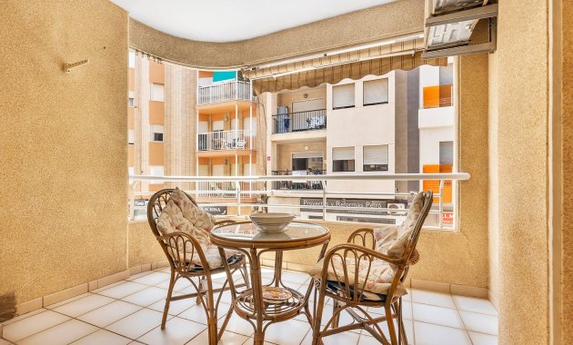Resale - Apartment  -
La Mata - Playa