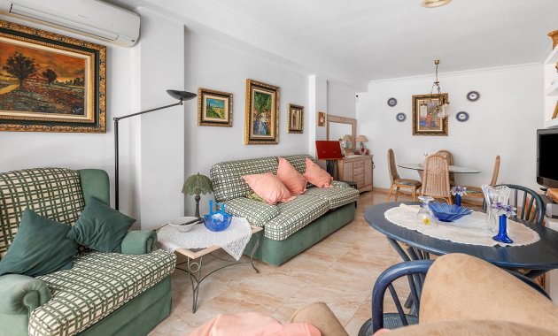 Resale - Apartment  -
La Mata - Playa