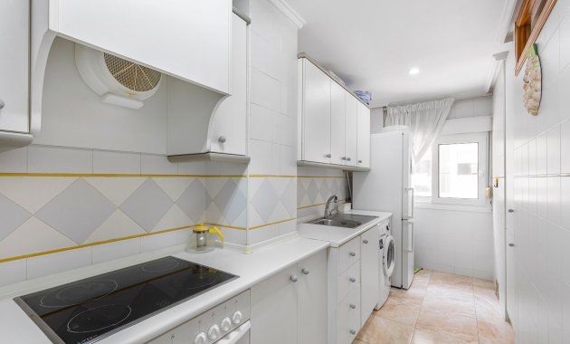 Resale - Apartment  -
La Mata - Playa