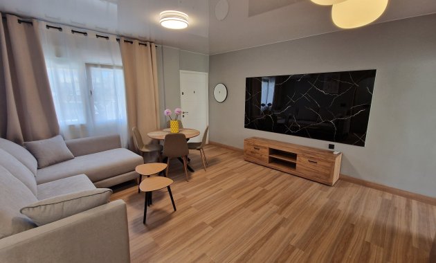 Resale - Townhouse -
Orihuela Costa - Villamartín