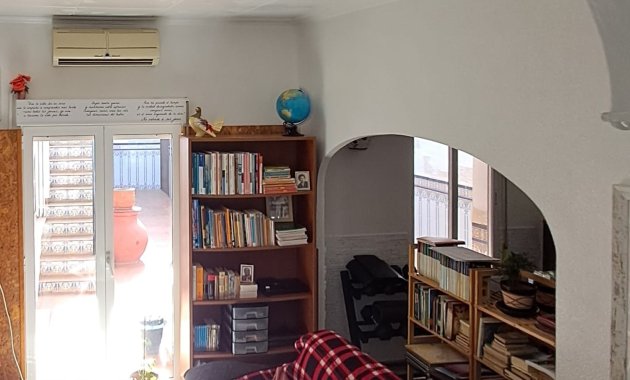 Resale - Townhouse -
Jacarilla