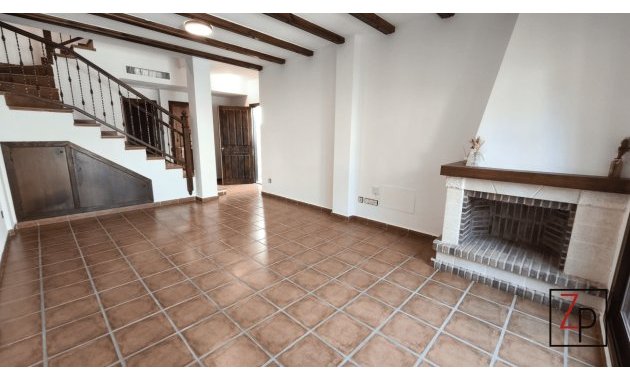 Resale - Villa -
Algorfa - La Finca Golf