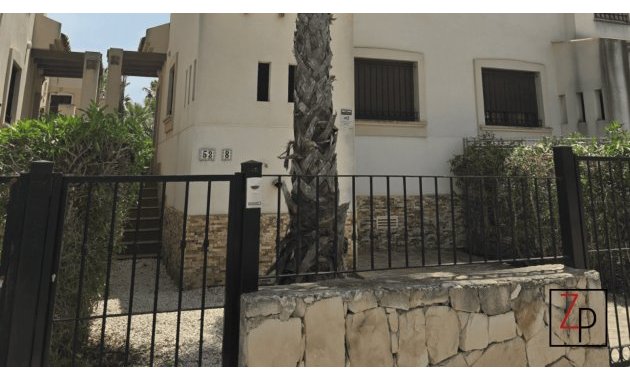 Resale - Villa -
Algorfa - La Finca Golf