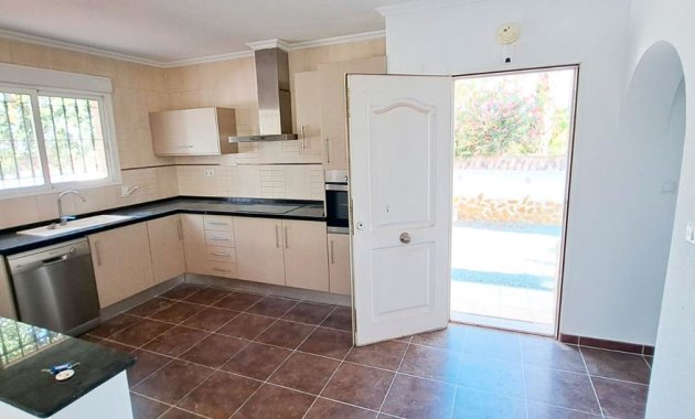 Resale - Country House -
Catral - Catral - Country