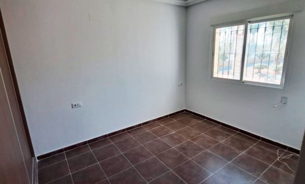 Resale - Country House -
Catral - Catral - Country