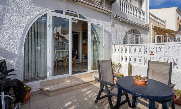 Resale - Townhouse -
Torrevieja - La Siesta