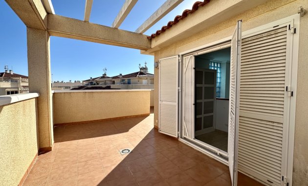 Resale - Apartment  -
Orihuela Costa - Playa Flamenca