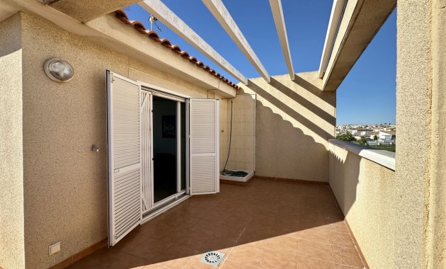 Resale - Apartment  -
Orihuela Costa - Playa Flamenca