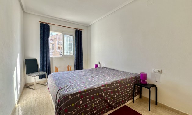 Resale - Apartment  -
Orihuela Costa - Playa Flamenca