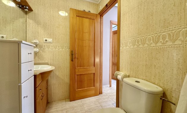 Resale - Apartment  -
Orihuela Costa - Playa Flamenca