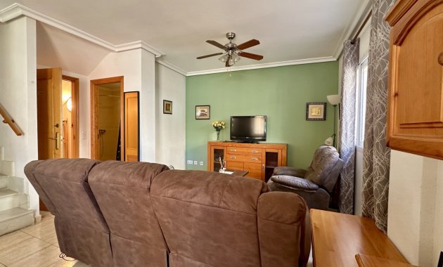 Resale - Apartment  -
Orihuela Costa - Playa Flamenca