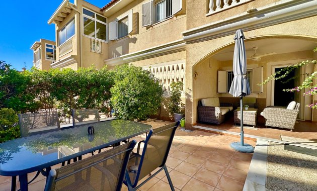 Resale - Apartment  -
Orihuela Costa - Playa Flamenca