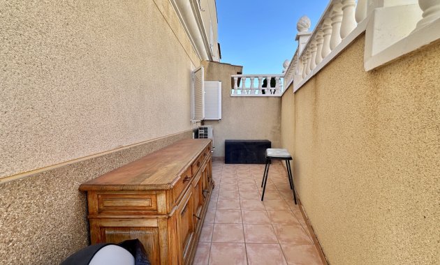 Resale - Apartment  -
Orihuela Costa - Playa Flamenca