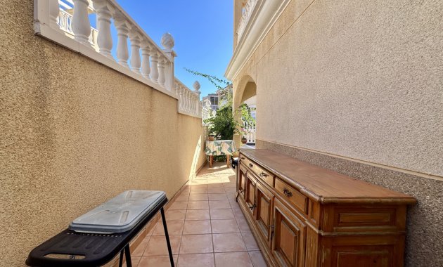 Resale - Apartment  -
Orihuela Costa - Playa Flamenca