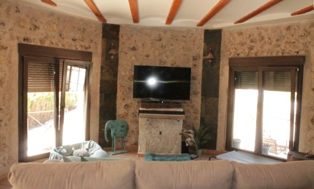 Reventa - Villa -
Villena