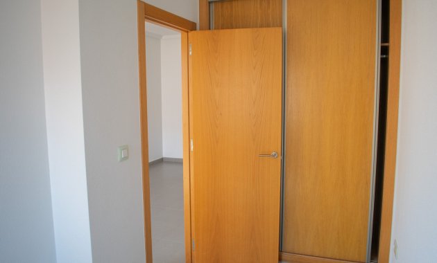 Resale - Apartment  -
Guardamar del Segura - Center