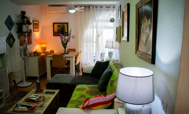 Resale - Townhouse -
Torrevieja - La Siesta