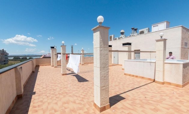 Resale - Apartment  -
La Mata - La Mata - Town