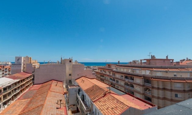 Resale - Apartment  -
La Mata - La Mata - Town