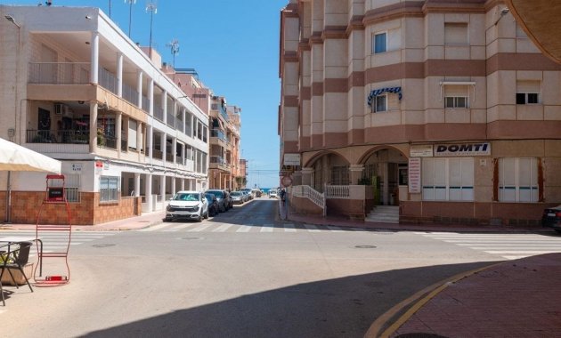 Resale - Apartment  -
La Mata - La Mata - Town