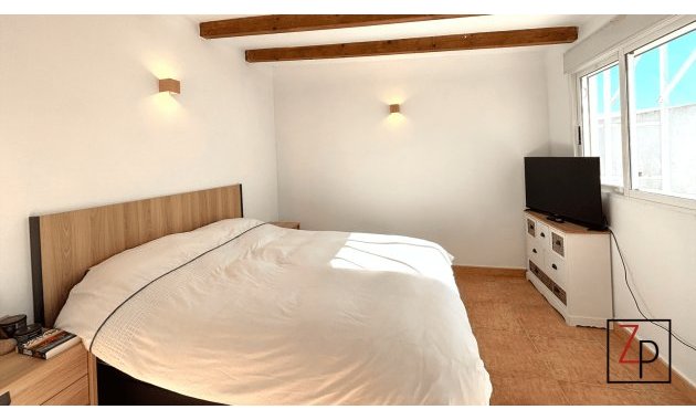 Resale - Townhouse -
Algorfa - Pueblo