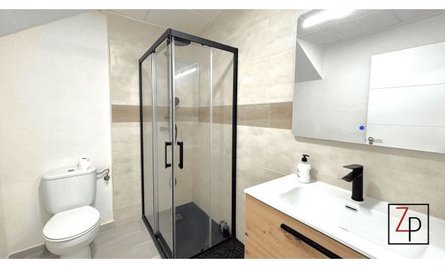 Resale - Townhouse -
Algorfa - Pueblo