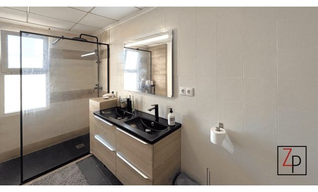 Resale - Townhouse -
Algorfa - Pueblo