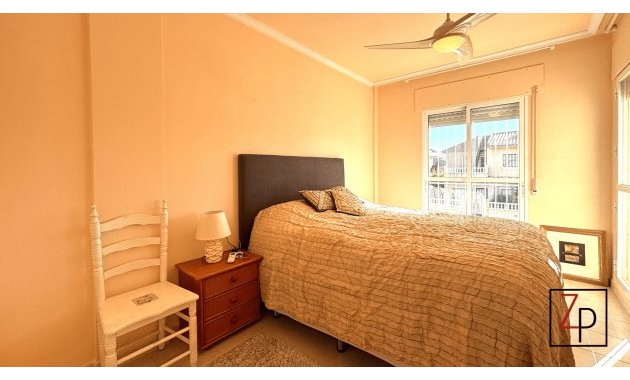 Endursala - Fjórbýlishús -
Villamartín - PAU 8