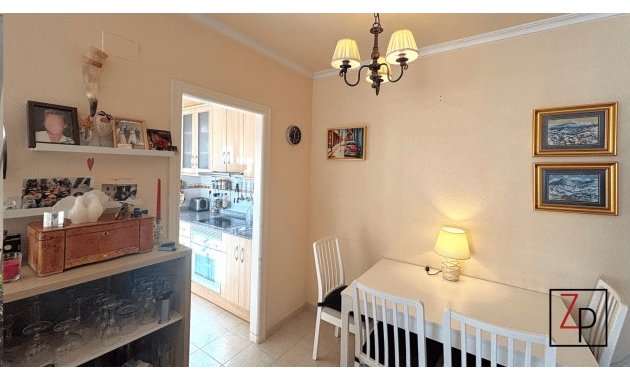 Endursala - Fjórbýlishús -
Villamartín - PAU 8