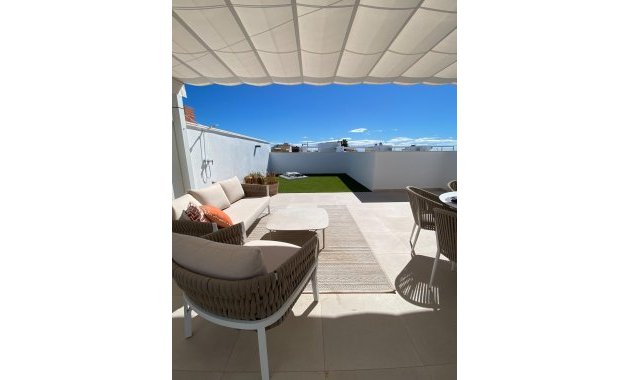 New Build - Top Floor Bungalow -
Pilar de la Horadada - pueblo