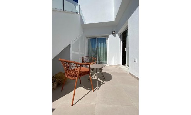 New Build - Top Floor Bungalow -
Pilar de la Horadada - pueblo