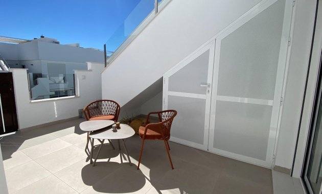 New Build - Top Floor Bungalow -
Pilar de la Horadada - pueblo