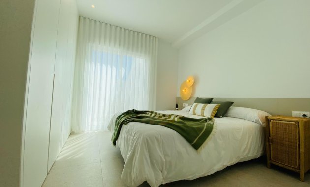 New Build - Top Floor Bungalow -
Pilar de la Horadada - pueblo