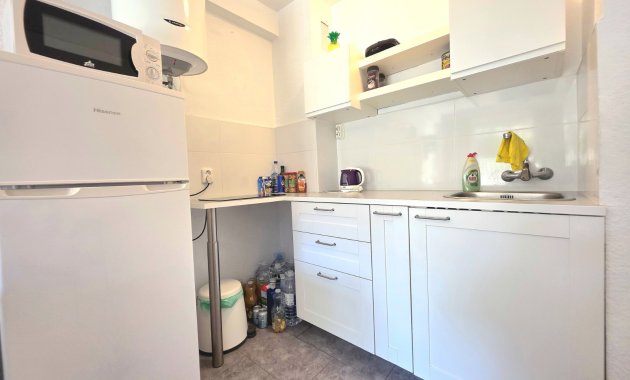 Resale - Apartment  -
Guardamar del Segura - Pinomar