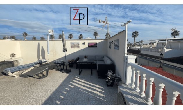 Resale - Bungalow -
Los Alcazares