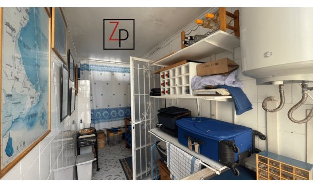 Resale - Bungalow -
Los Alcazares