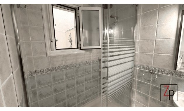 Reventa - Apartamento planta baja -
San Miguel de Salinas - Pueblo