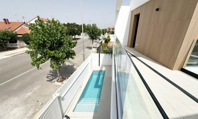 Nýbygging - Einbýlishús -
Pilar de la Horadada - Torre De La Horadada