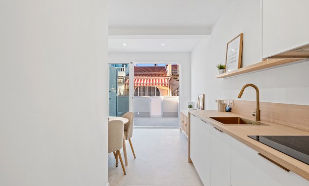 Resale - Townhouse -
Torrevieja - El Chaparral