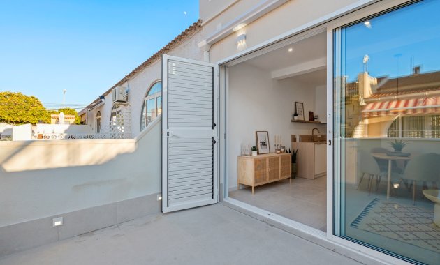 Resale - Townhouse -
Torrevieja - El Chaparral