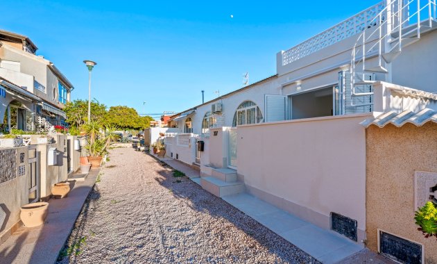 Resale - Townhouse -
Torrevieja - El Chaparral
